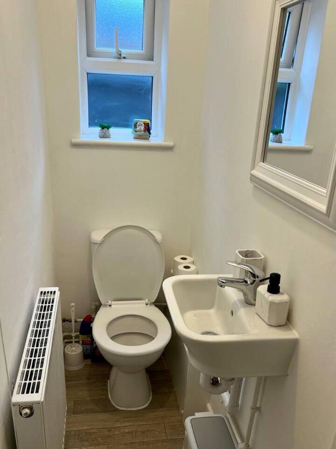 4 Bedroom Terrace House Веллінгборо Екстер'єр фото